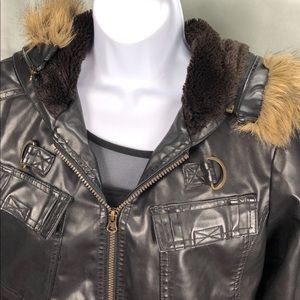Hydraulic  faux leather coat Lg
